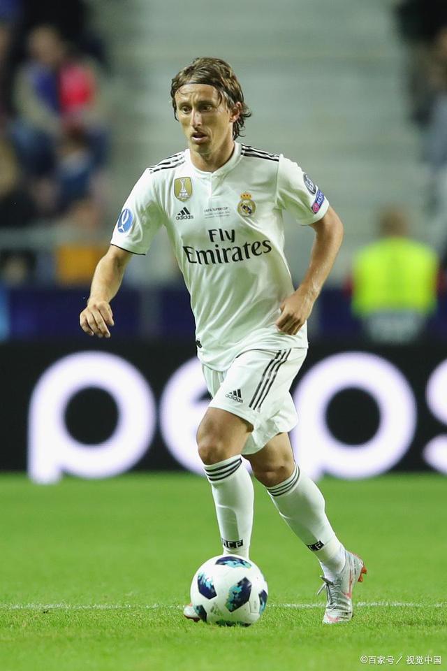 KPL年总大名单公布：坦然登上AG大名单，狼队租借樱花“敲打”归期