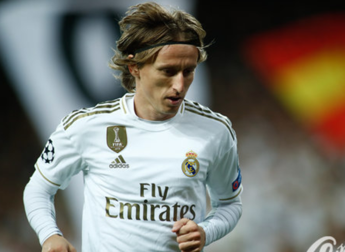 前11轮仅打进12球，斯基拉：罗马想在冬窗买新前锋和右脚边锋