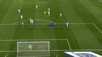 足球——欧联杯：布加勒斯特星胜塞萨洛尼基